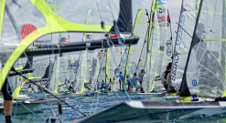 start line skiff sailing 49er